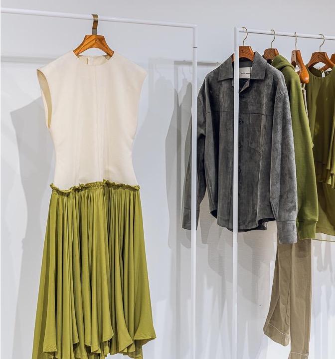 Showroom - Image 4